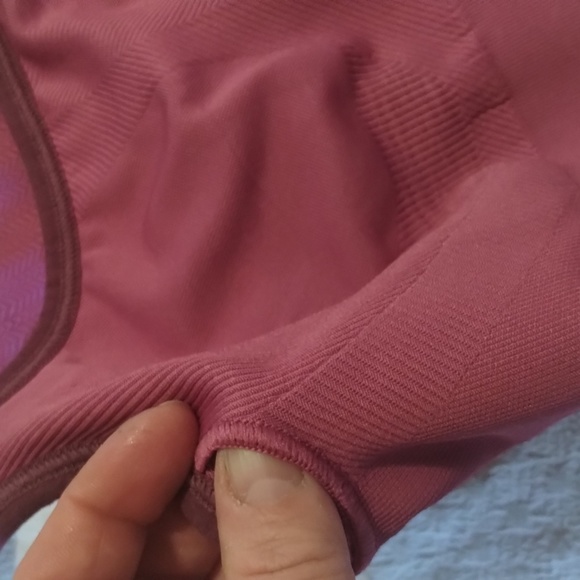 Patagonia purple sports bra - Picture 8 of 8